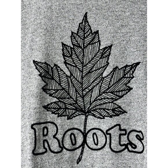 LIKE NEW - ROOTS Womens Size Large Salt & Pepper Black Maple Leaf T Shirt - Picture 3 of 5